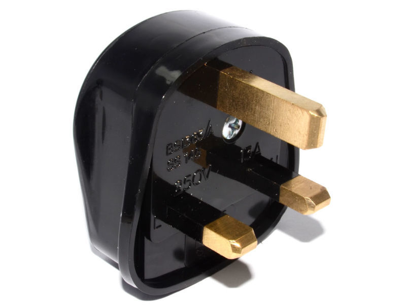 Rewireable UK Mains Plug Fused 5 Amp BLACK from Alltrade