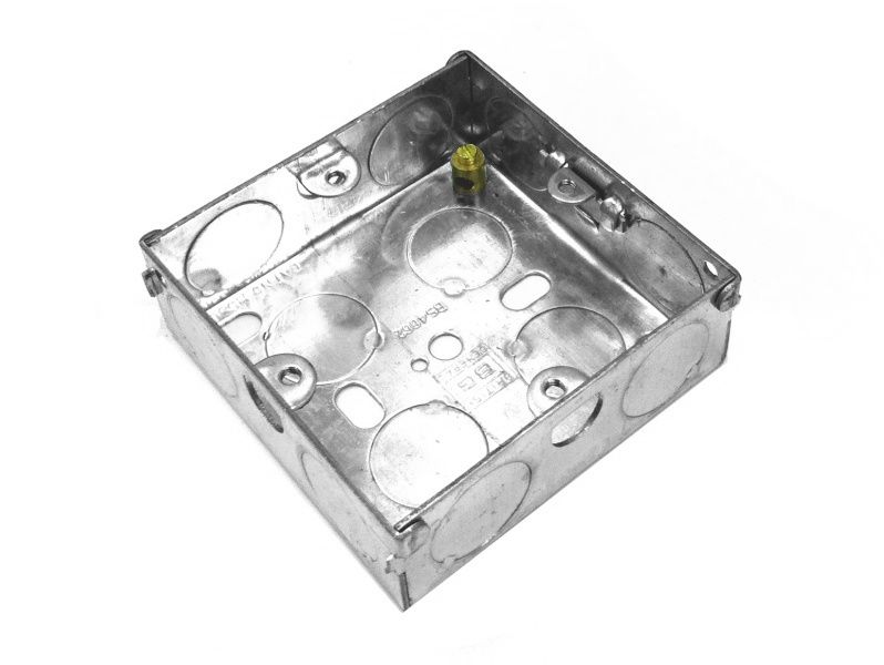 25mm Deep 1 Gang Steel Knock Out Box from Alltrade
