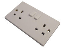 2 Gang Double Switched 13A Socket